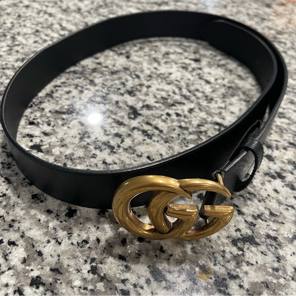 Gucci Black Belt with Gold GG Buckle - Picture 1 of 14